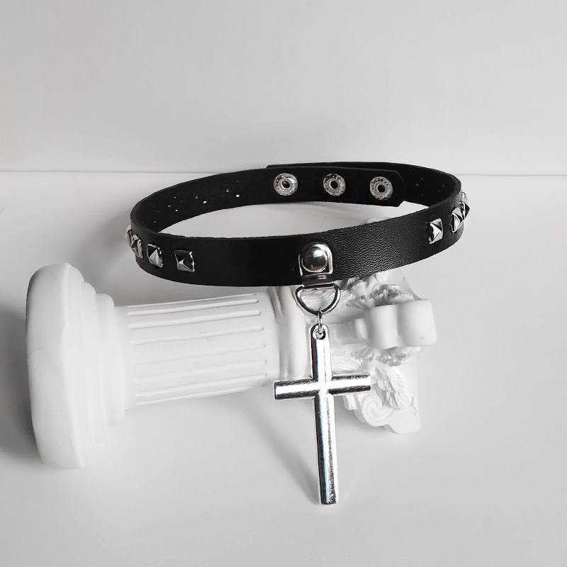 Punk Cross Collar S258