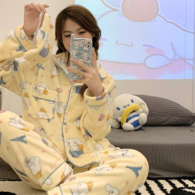 Cute plush pajamas S172