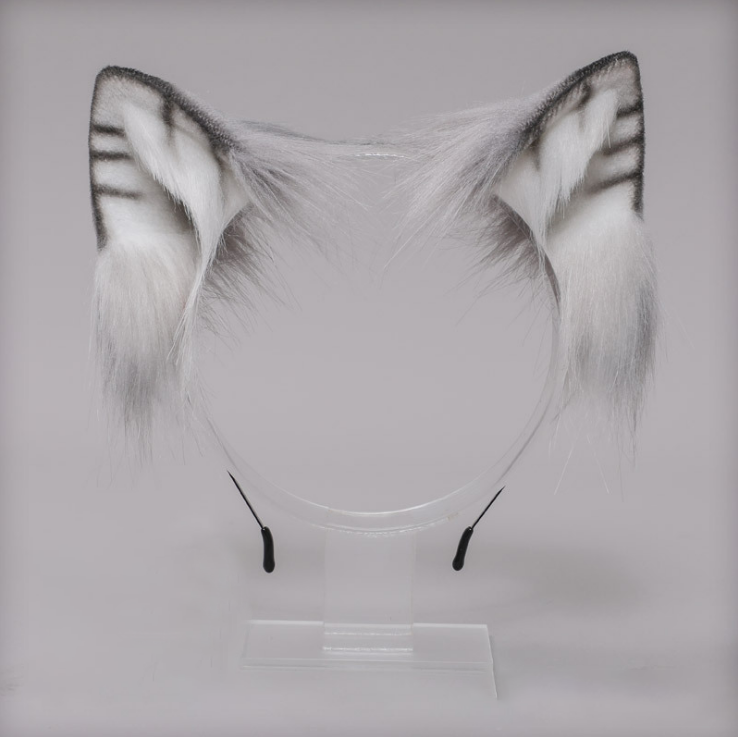 Simulated cat ears S084