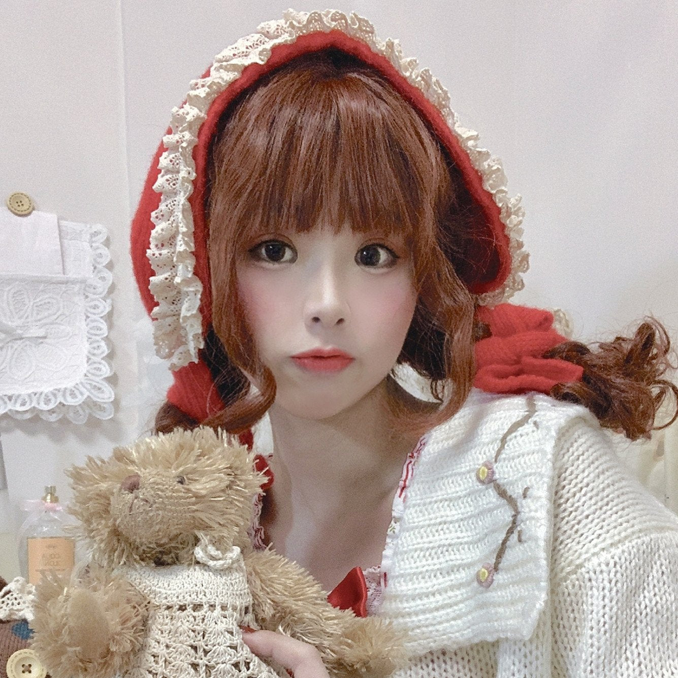 Knitted Little Red Riding Hood   WS3053