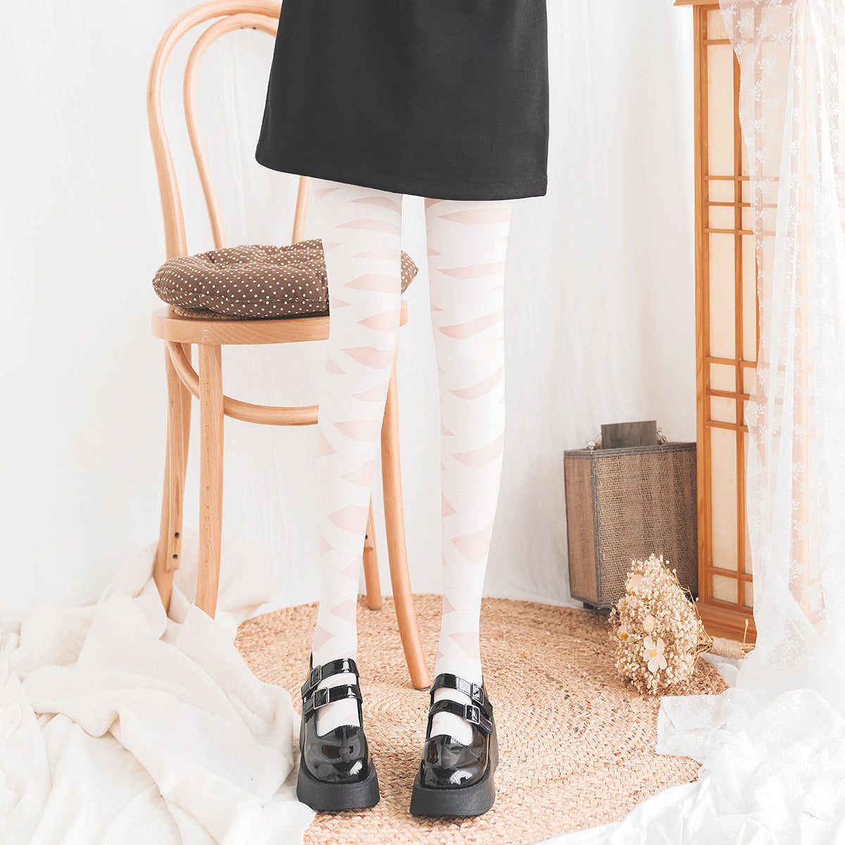 Japanese cross striped stockings SS2892